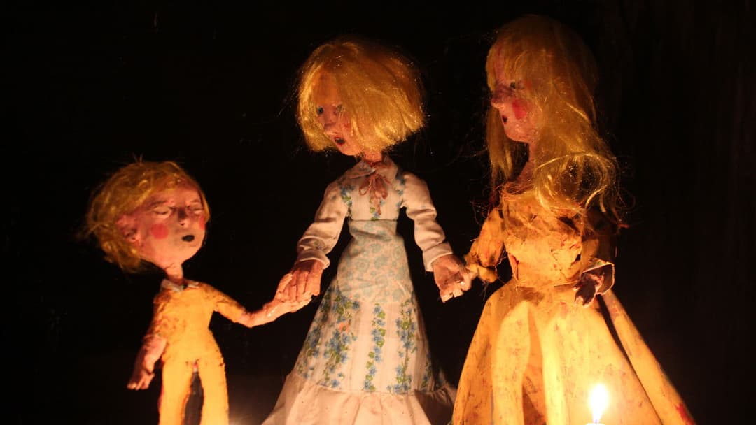 La Casa Lobo - Das Wolfshaus backdrop 4