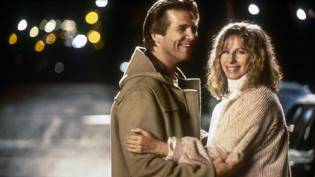 The Mirror Has Two Faces backdrop 7