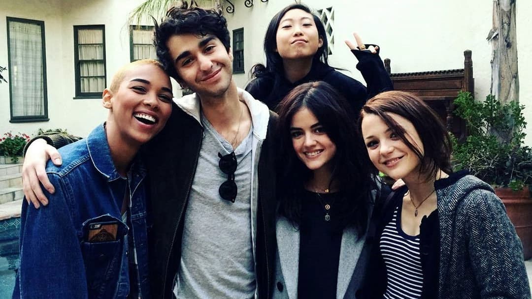 Чувак backdrop 4