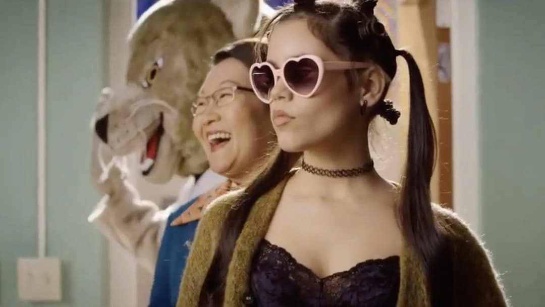 The Babysitter: Killer Queen backdrop 13