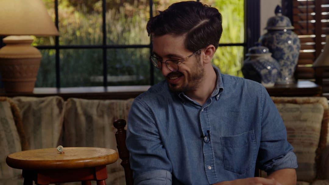 Marcel the Shell with Shoes On backdrop 13