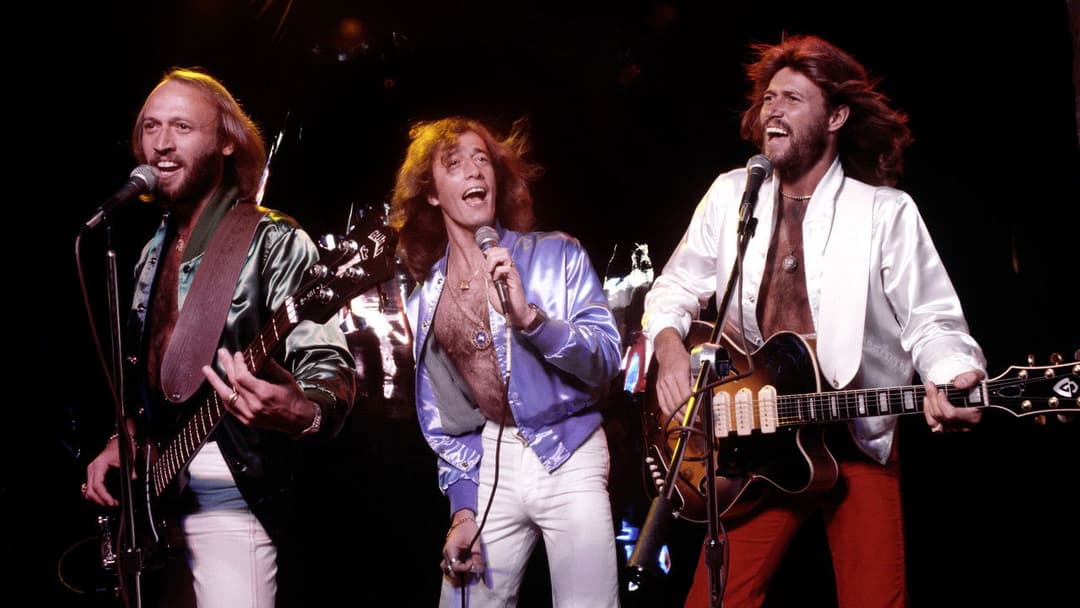 The Bee Gees: How Can You Mend a Broken Heart backdrop 7