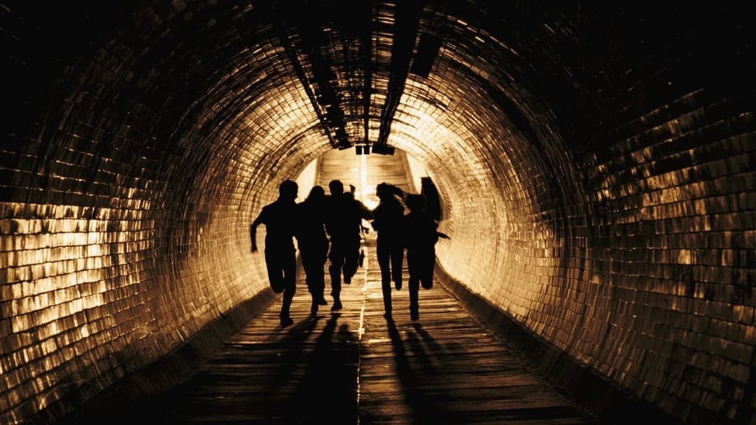 28 Weeks Later backdrop 12