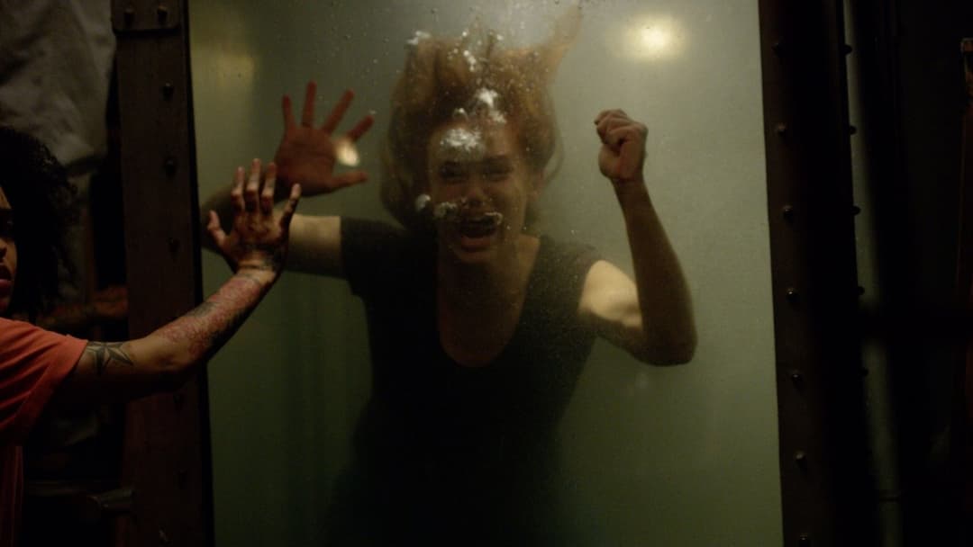 Клаустрофоби: Новий рівень backdrop 11