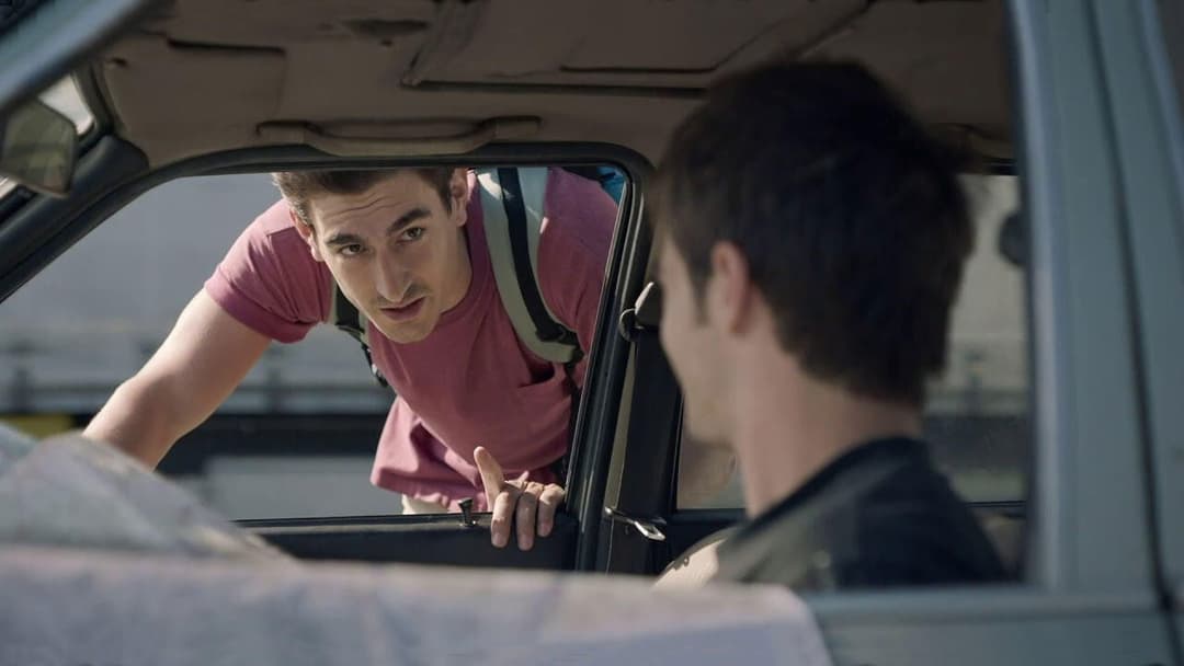 Ο Άνθρωπος με τις Απαντήσεις backdrop 9