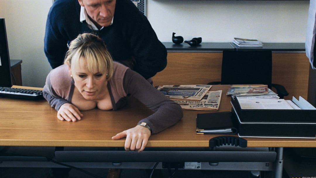 The Boss of It All backdrop 4