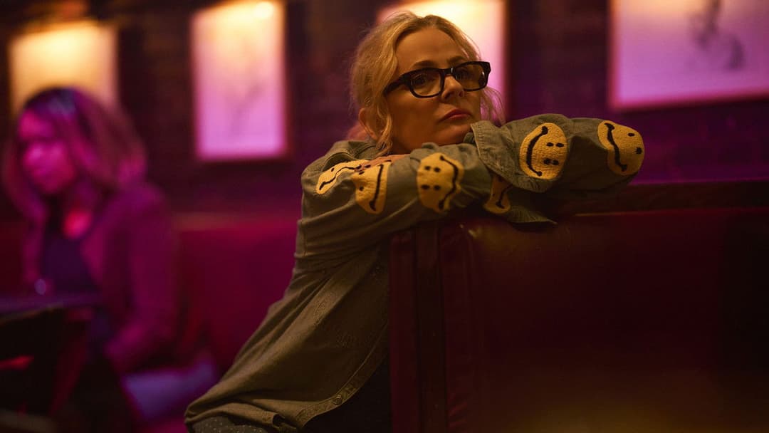 Is This Thing On? backdrop 11