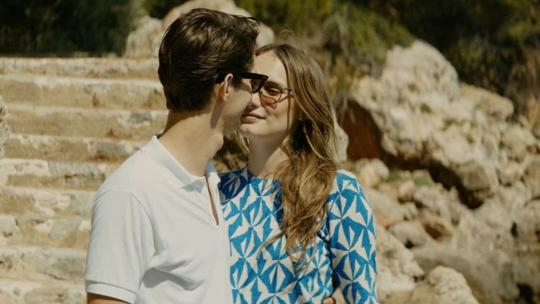 Ідеальний чоловік backdrop 3