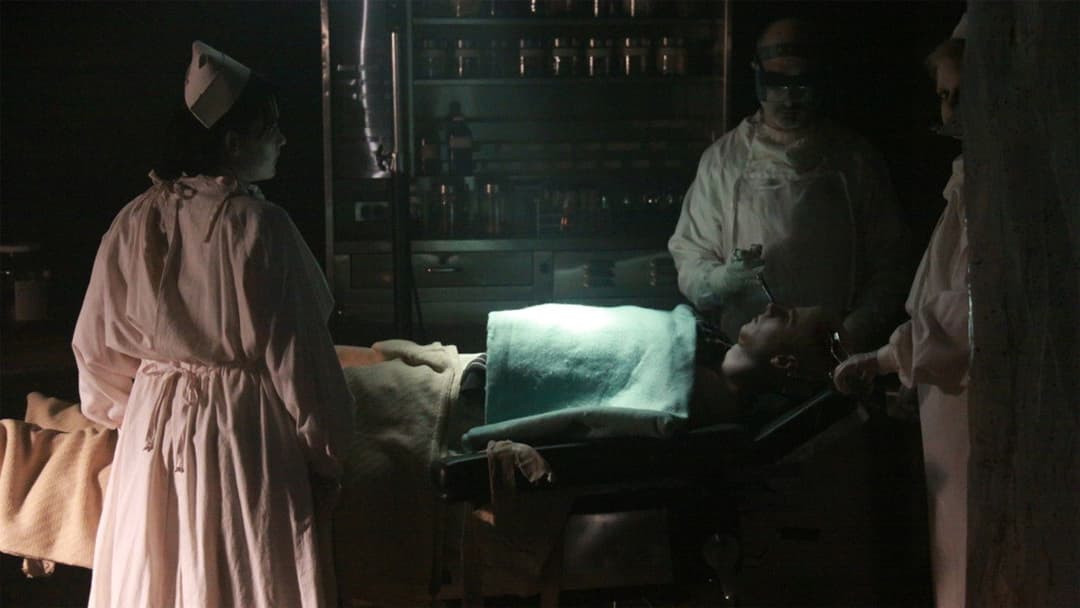 Шукачі могил backdrop 4