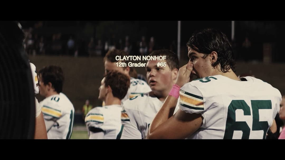 Everything I'm Not; Everything I Am backdrop 3