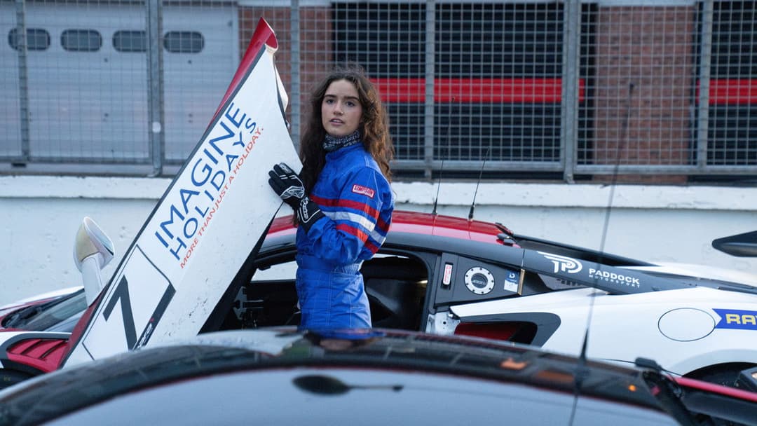 Culpa Mía - Meine Schuld: London backdrop 13