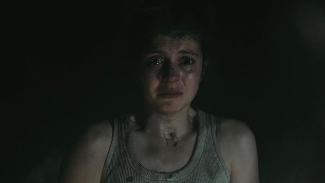 Паранормальне явище: Близький родич backdrop 4