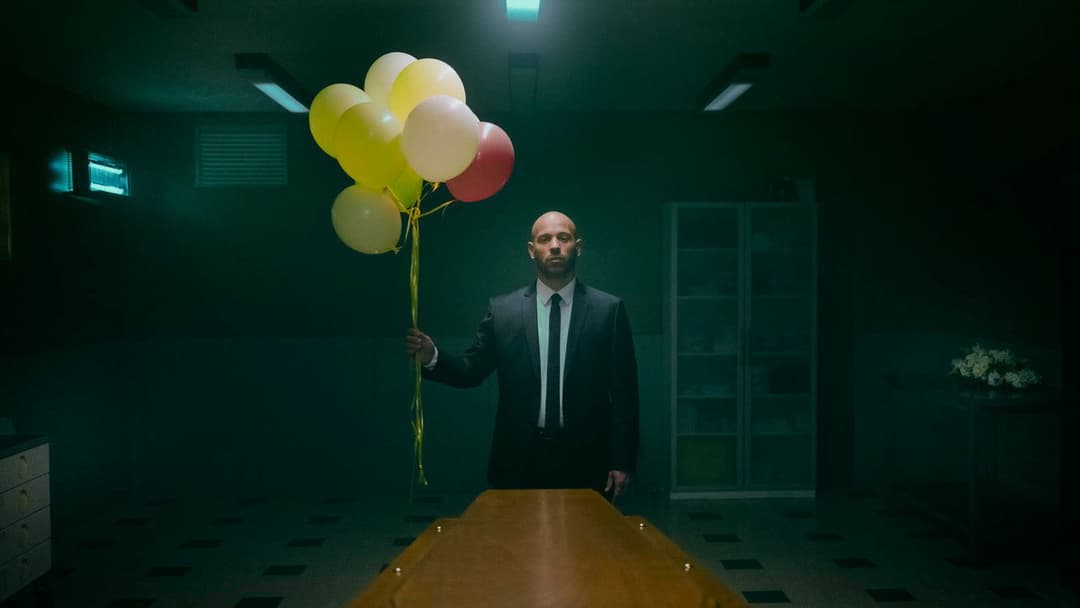 Sans répit - Ruhelos backdrop 5