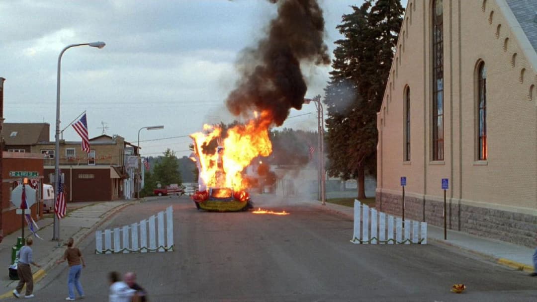 Drop Dead Gorgeous backdrop 12