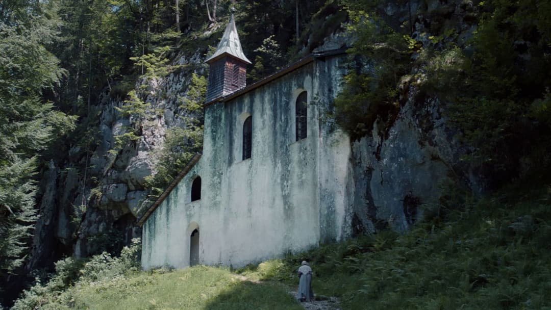 Hagazussa backdrop 10