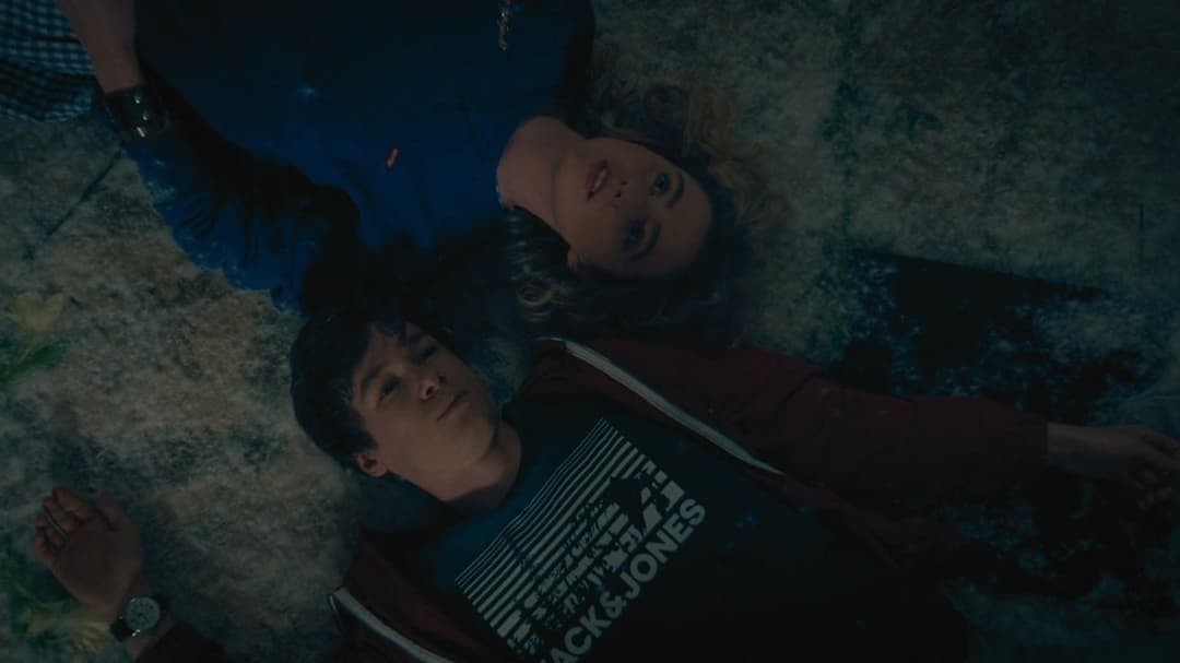 Карта ідеальних дрібниць backdrop 7