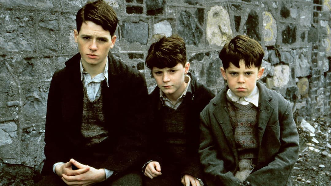 Прах Анджели backdrop 1