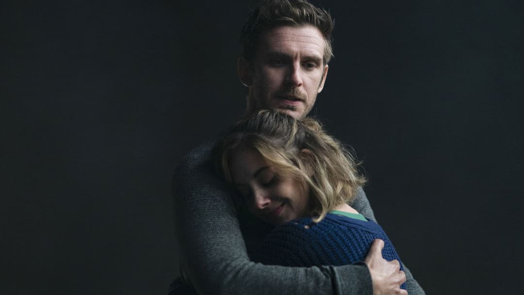 The Rental backdrop 17