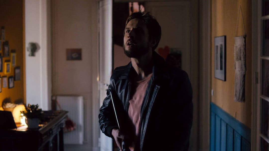 The Night Eats the World backdrop 10