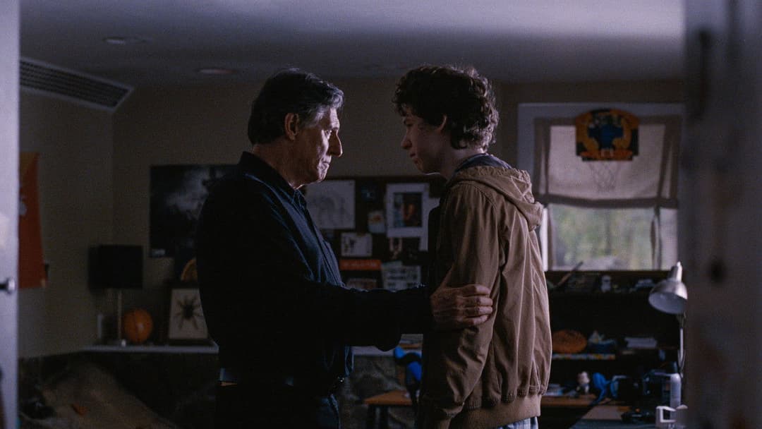 Louder Than Bombs backdrop 10