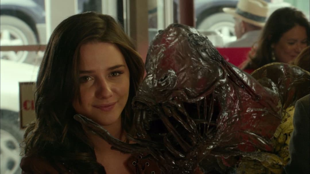 Odd Thomas backdrop 2