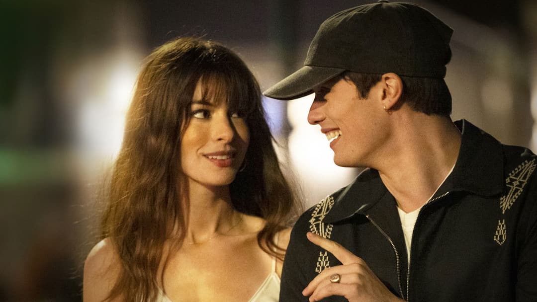 The Idea of You backdrop 16