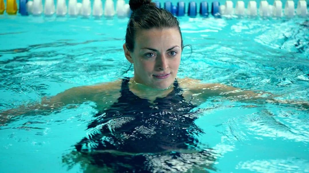 12 Feet Deep - Gefangen im Wasser backdrop 2