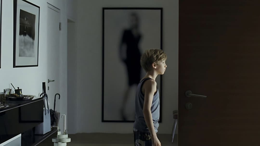 Ich seh, Ich seh backdrop 17