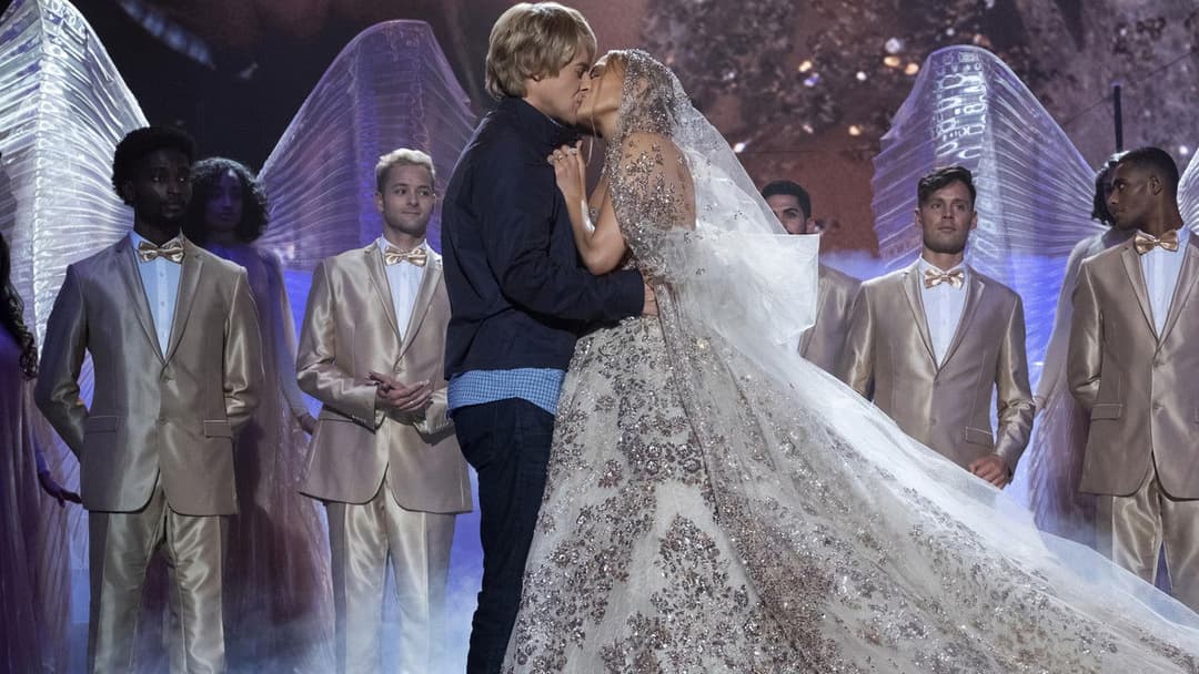 Marry Me backdrop 15