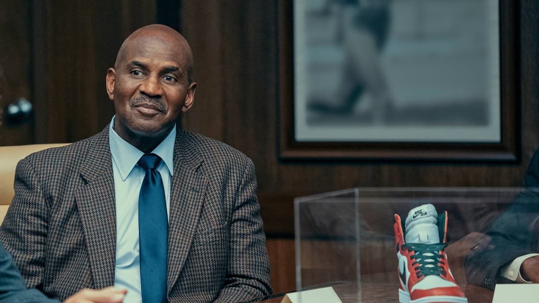 Air - Der grosse Wurf backdrop 17