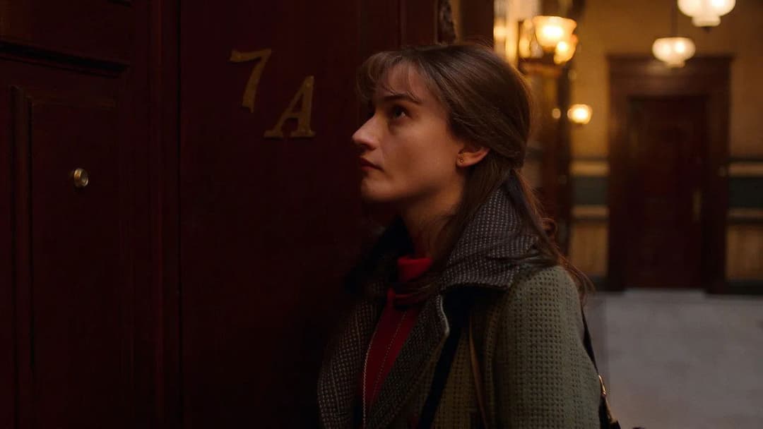 Apartment 7A backdrop 6