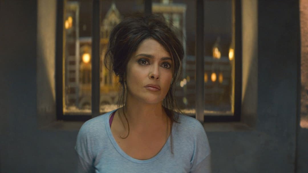 Killer's Bodyguard backdrop 18