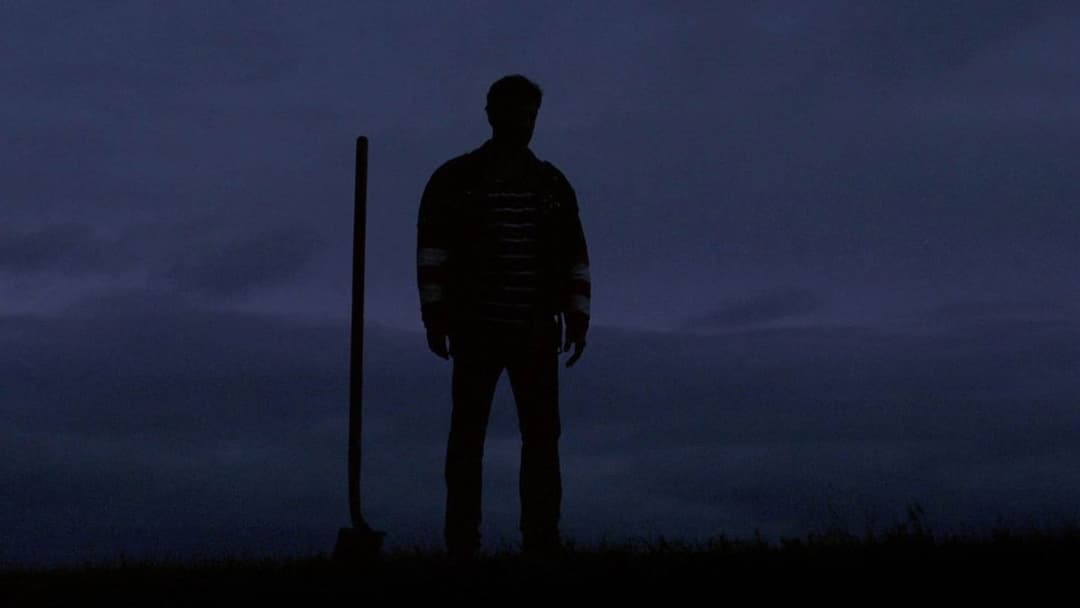 Tom at the Farm backdrop 16