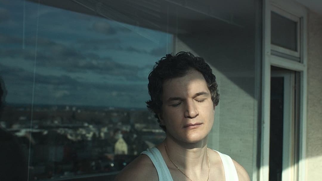 Never Gonna Snow Again backdrop 3