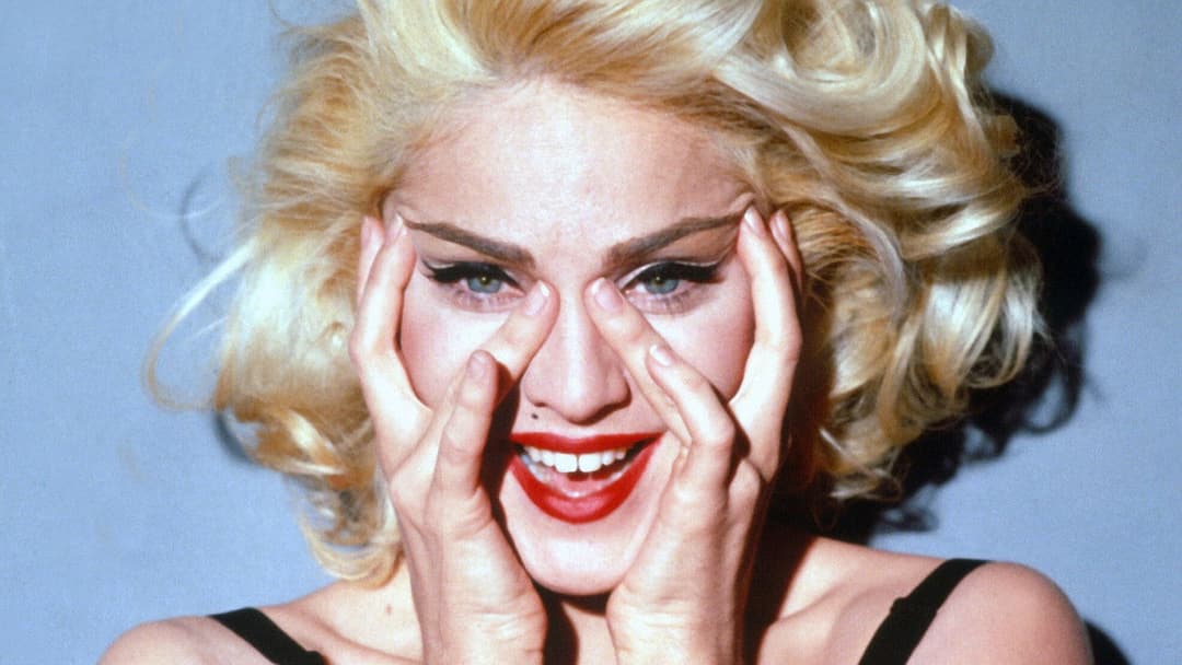 Im Bett mit Madonna backdrop 5