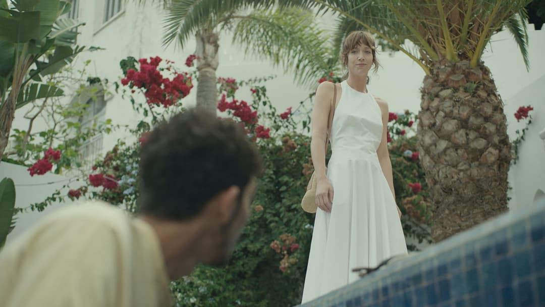 Derrière les palmiers backdrop 5