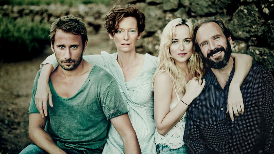 A Bigger Splash backdrop 17