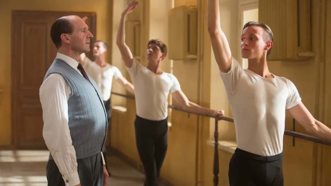 Біла ворона backdrop 7