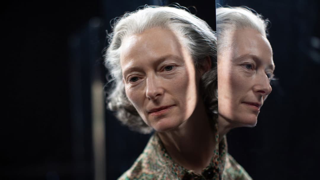 The Souvenir: Part II backdrop 7