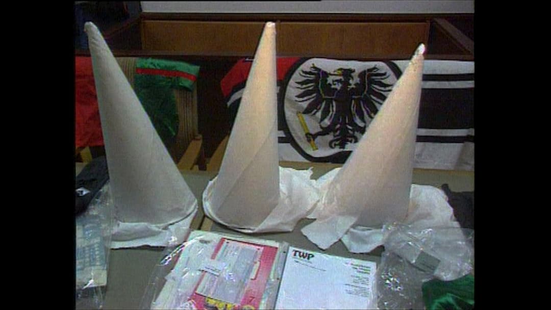 Born to Fake backdrop 2