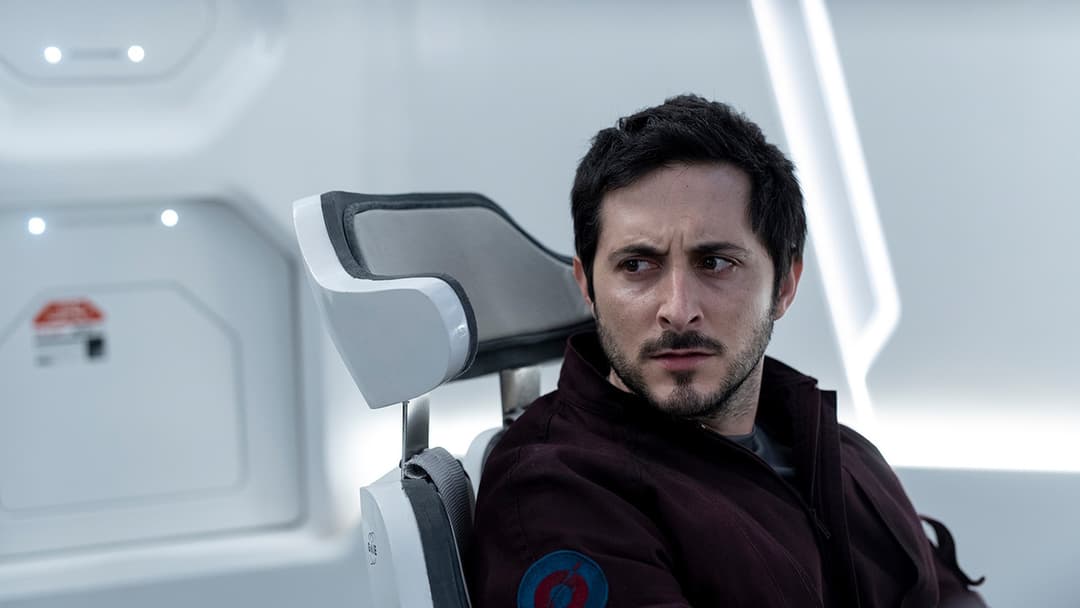 Смертельна місія backdrop 2