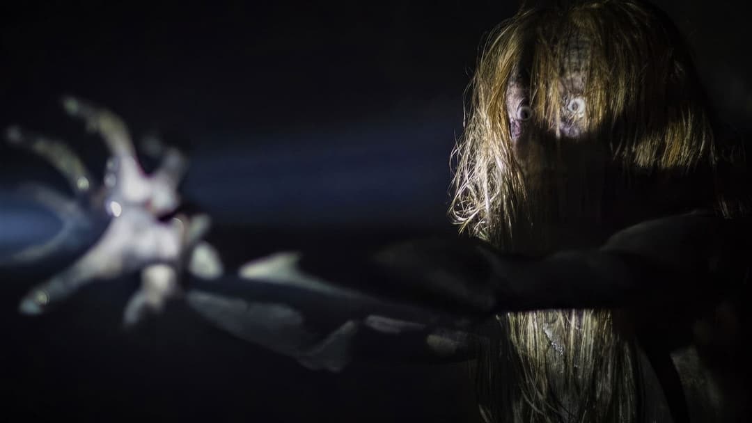 Don't Knock Twice backdrop 2