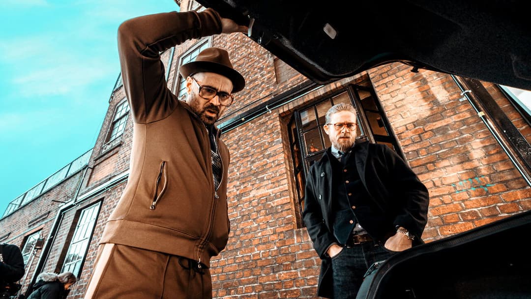 The Gentlemen backdrop 17