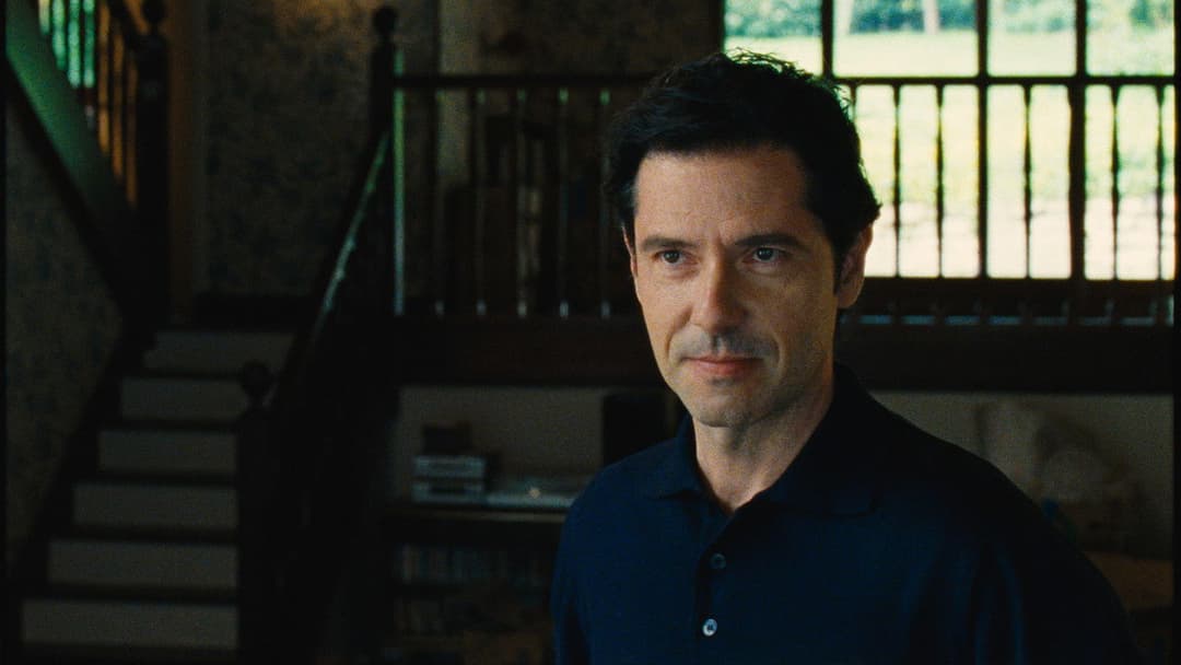 L'Amour et les Forêts backdrop 9