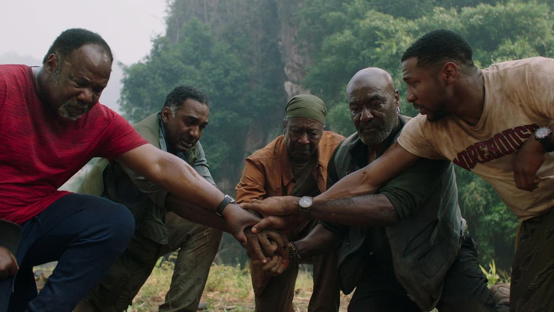 П’ятеро однієї крові backdrop 5