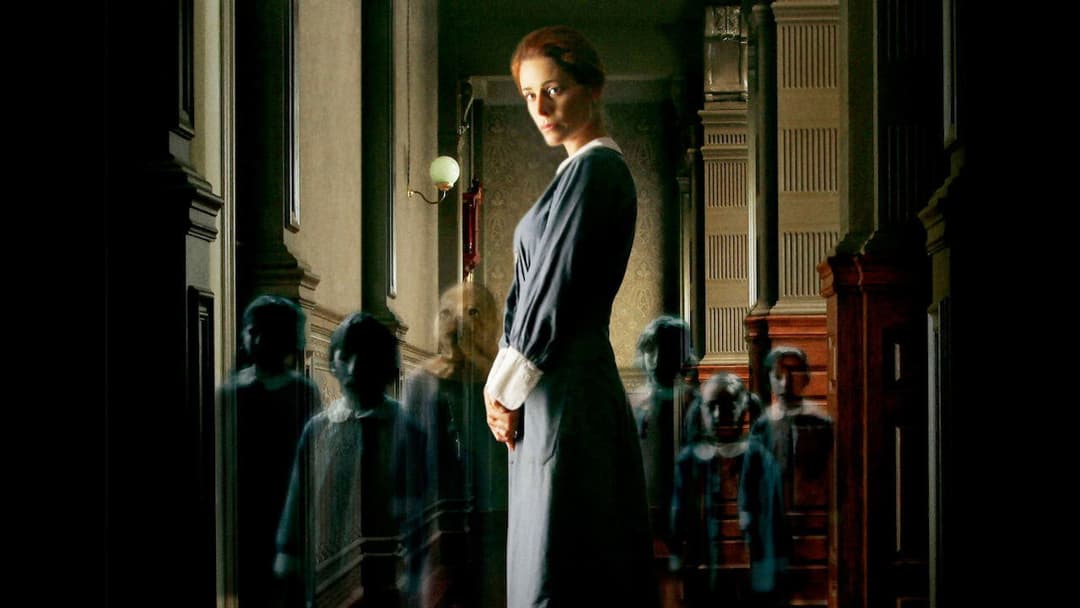 The Orphanage backdrop 8