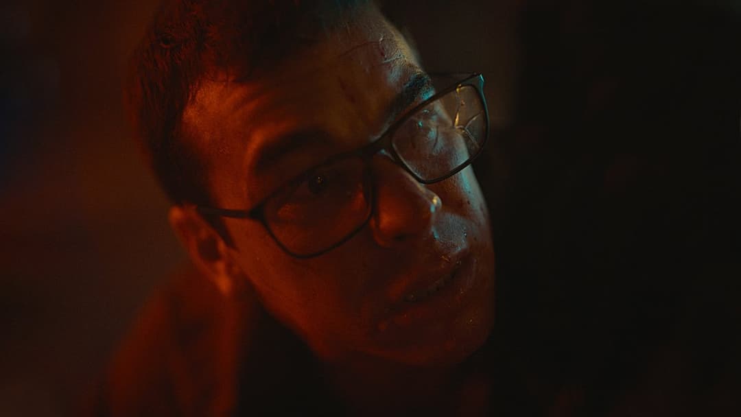 Cross The Line - Du sollst nicht töten backdrop 2