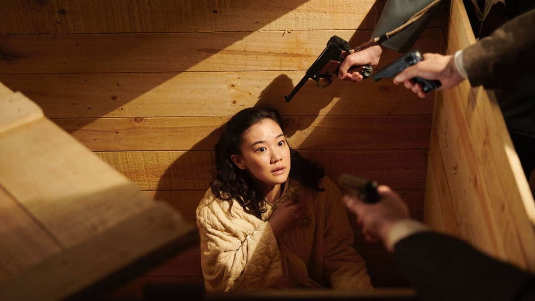 スパイの妻 backdrop 9