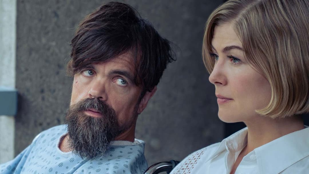 I Care a Lot backdrop 14