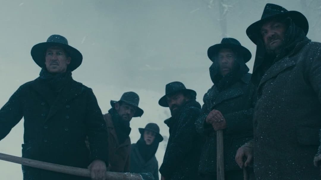 The Dark Valley backdrop 18